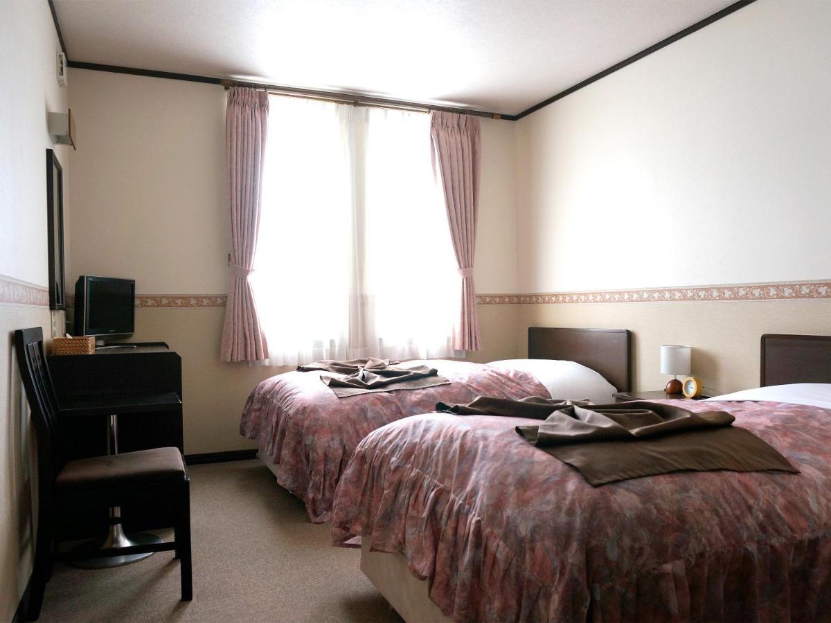 Petit Hotel Blaneneige Nakafurano Esterno foto