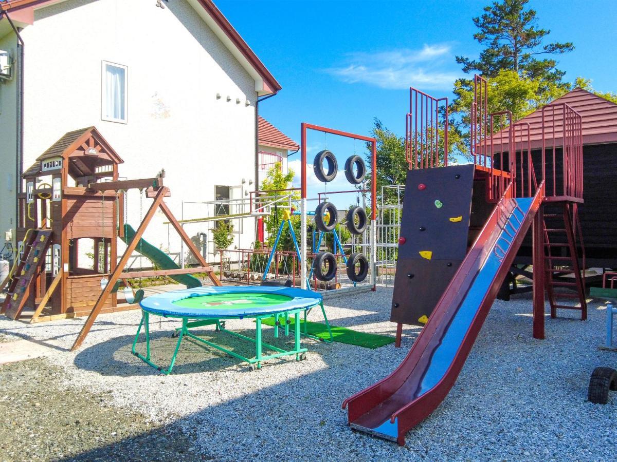 Petit Hotel Blaneneige Nakafurano Esterno foto