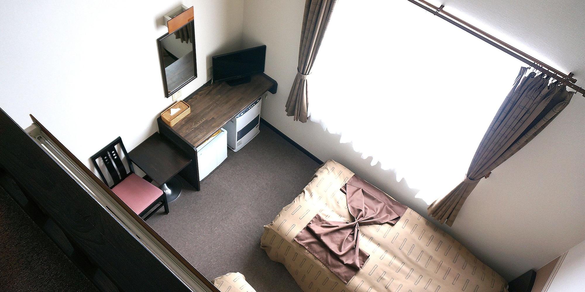 Petit Hotel Blaneneige Nakafurano Esterno foto